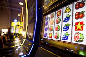 ji77 slot online games catalogue displayed on mobile and desktop screens